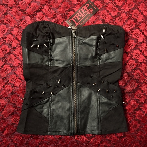 Tripp nyc Tops - !HP! NWT Tripp Studded PU Zip up Corset